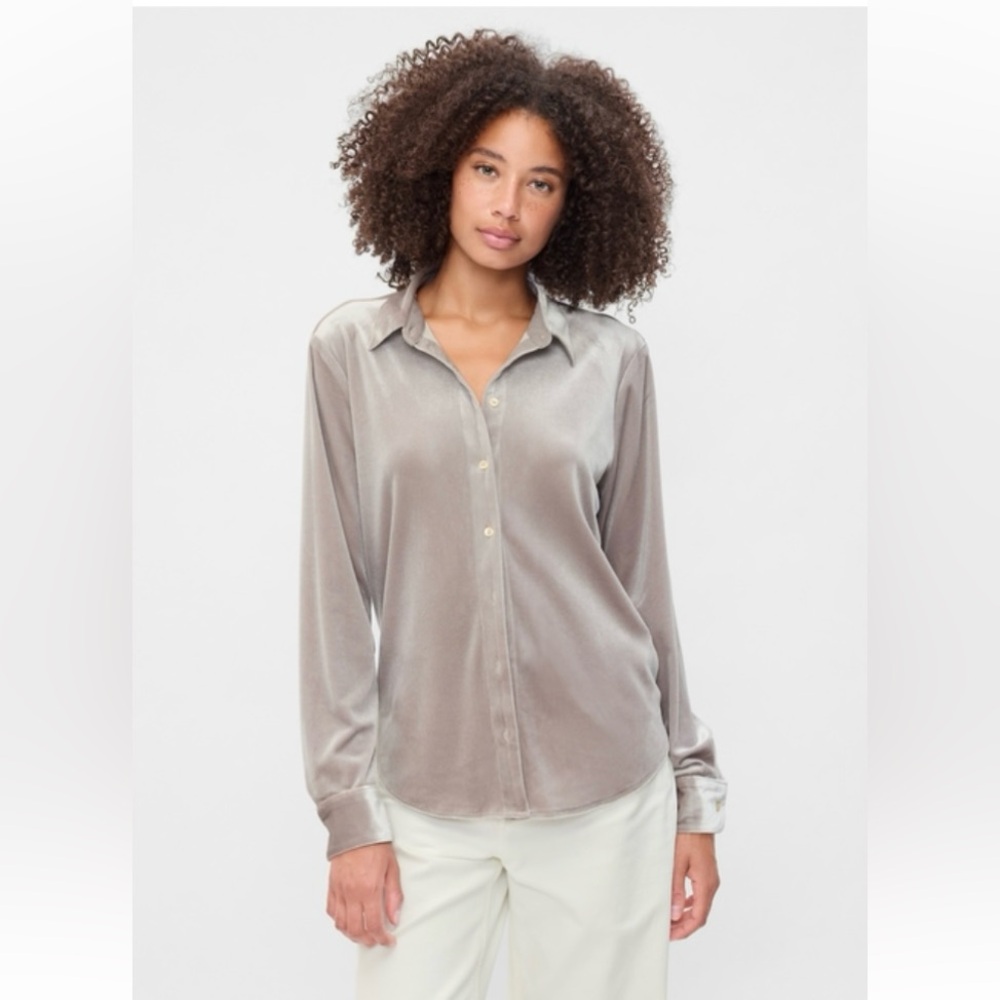 NWT GAP Relaxed Velvet Easy Shirt Sz M